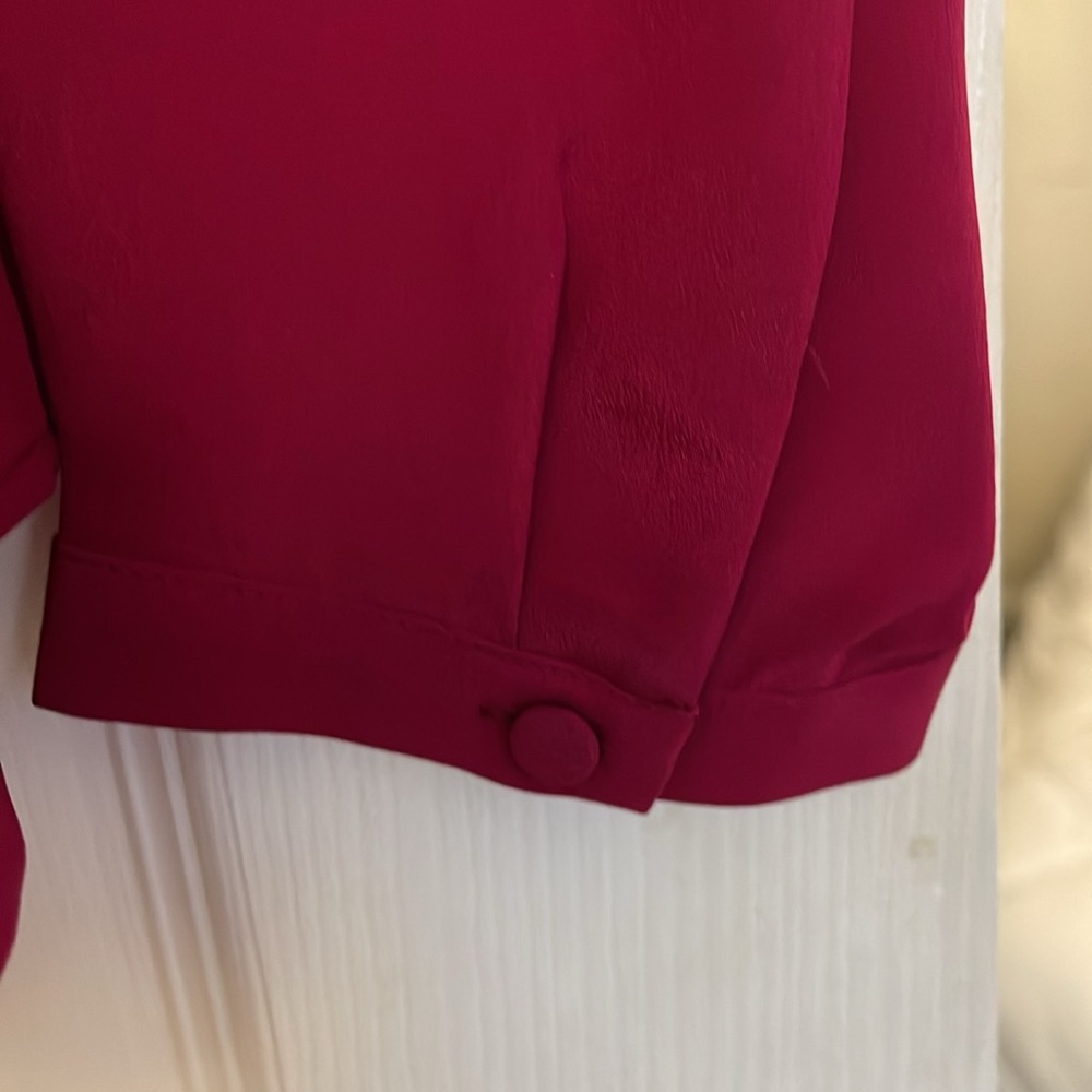 BRand new silk shirt , long sleeve - Picture 3 of 4